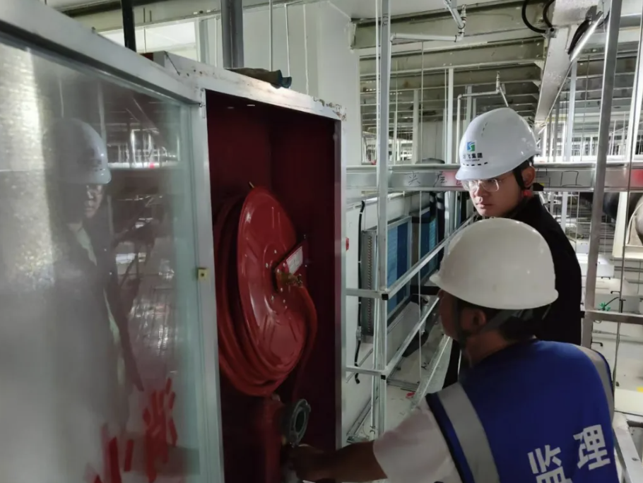 1726676450296001907.png 1726676450296001907.png